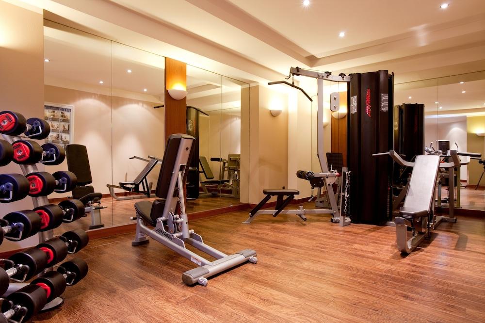 Hotel Vienna House Easy By Wyndham Rostock Esterno foto